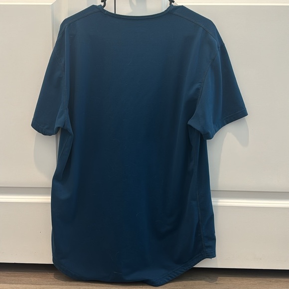 Drop-Cut: BYLT - Picture 2 of 4